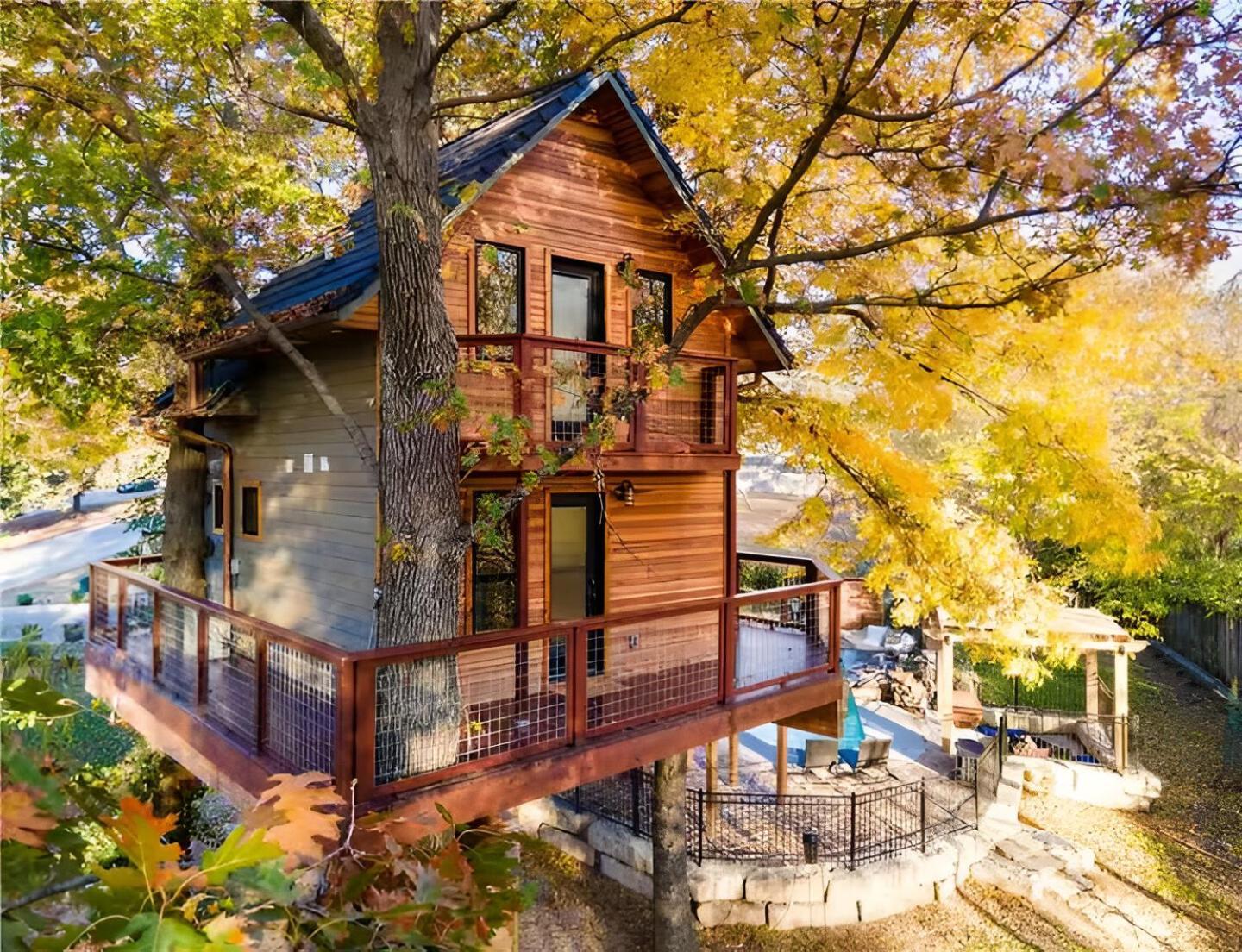 The Tree House In Bentonville Buitenkant foto